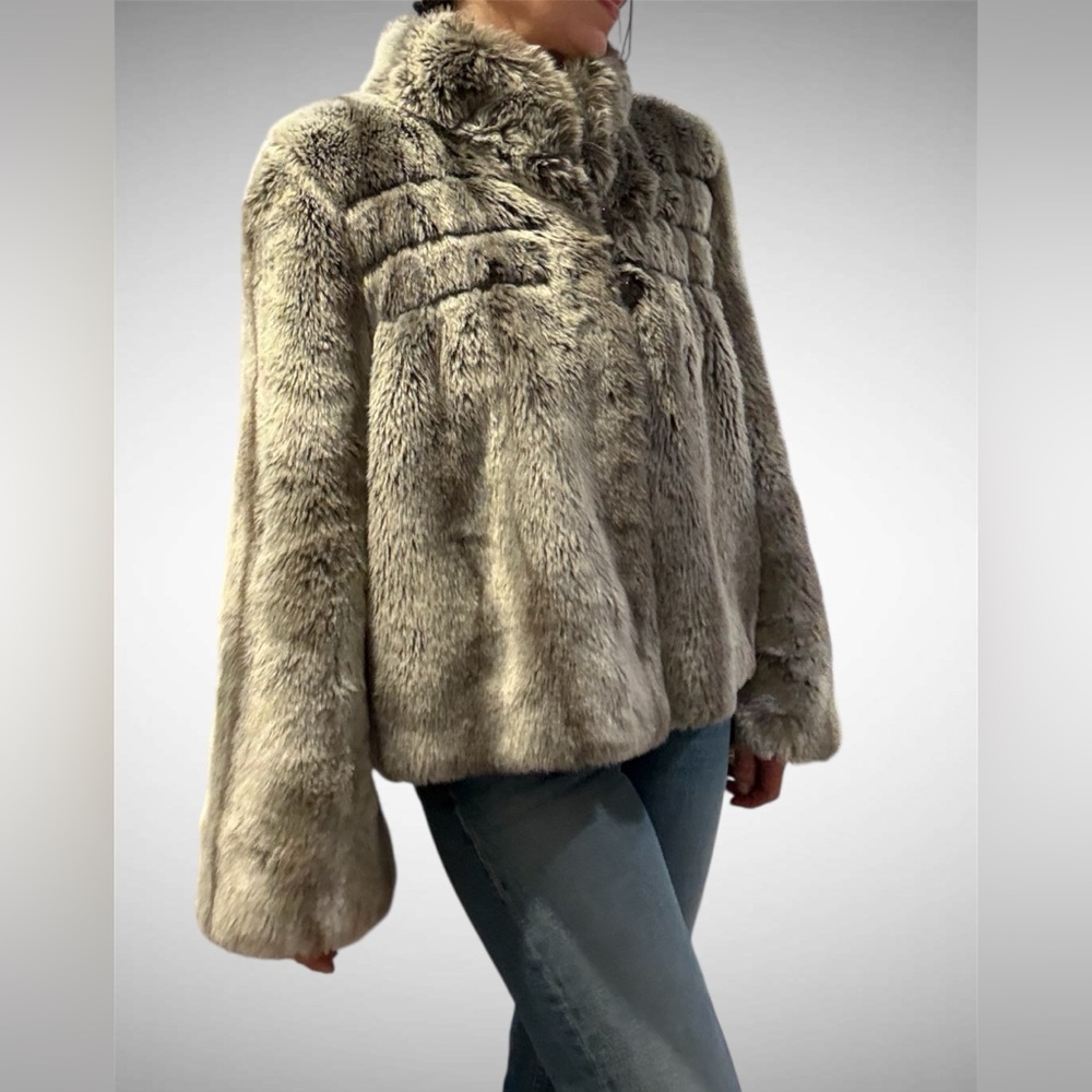Kristen Blake Faux Fur A Line Coat size Large